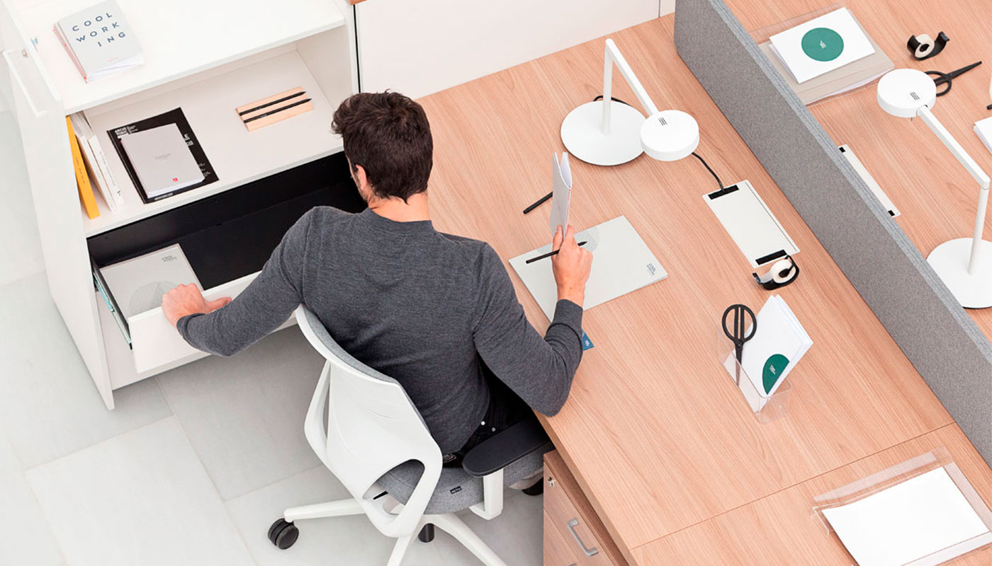 De qué sirve cambiar los muebles de la oficina?