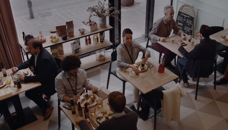 Ceci n'est pas un salière, c'est un initiateur de relations