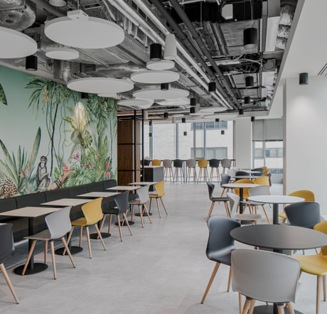 Clínica de Investigación, Varsovia