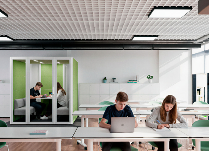 La cabine Qyos dans une salle de classe